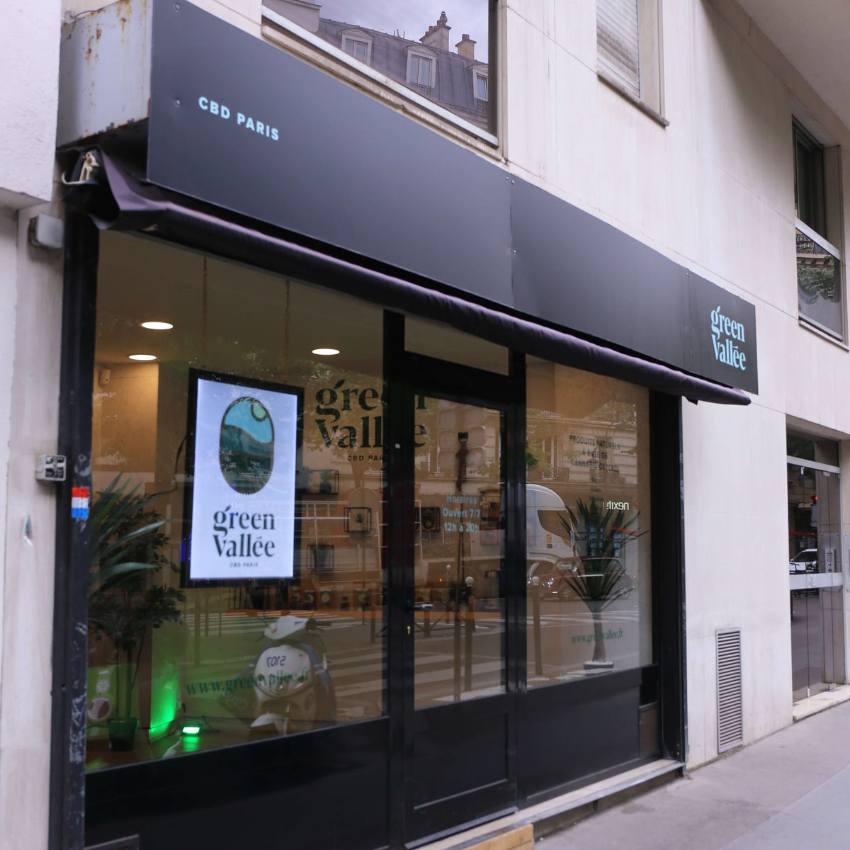 découvrez notre sélection de cbd bio dans le 17e arrondissement, pour des produits naturels de qualité favorisant bien-être et relaxation.